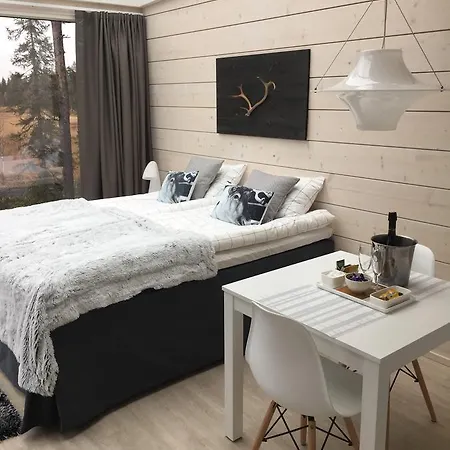 Iisakki Glass Village クーサモ