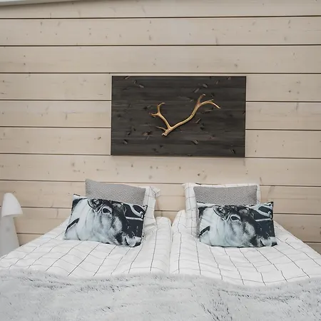 Iisakki Glass Village リゾート