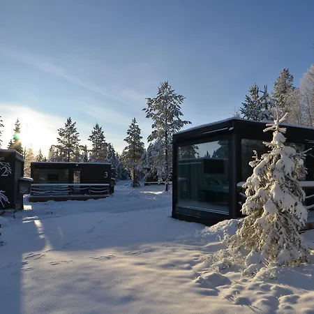 Iisakki Glass Village