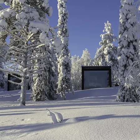 Iisakki Glass Village クーサモ