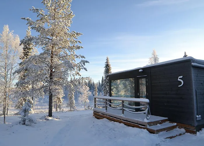 Iisakki Glass Village Θέρετρο